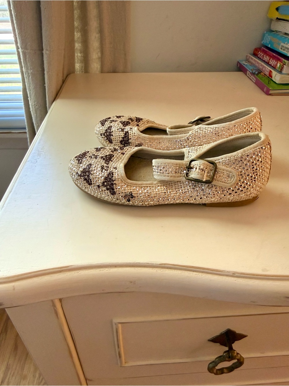 Toddler Girl Joyfolie Brielle Metallic Woven Bumble
Bee Mary Janes